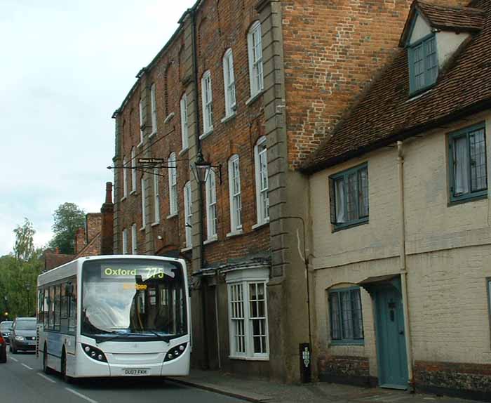 Red Rose Alexander Dennis Enviro200 OU07FKH